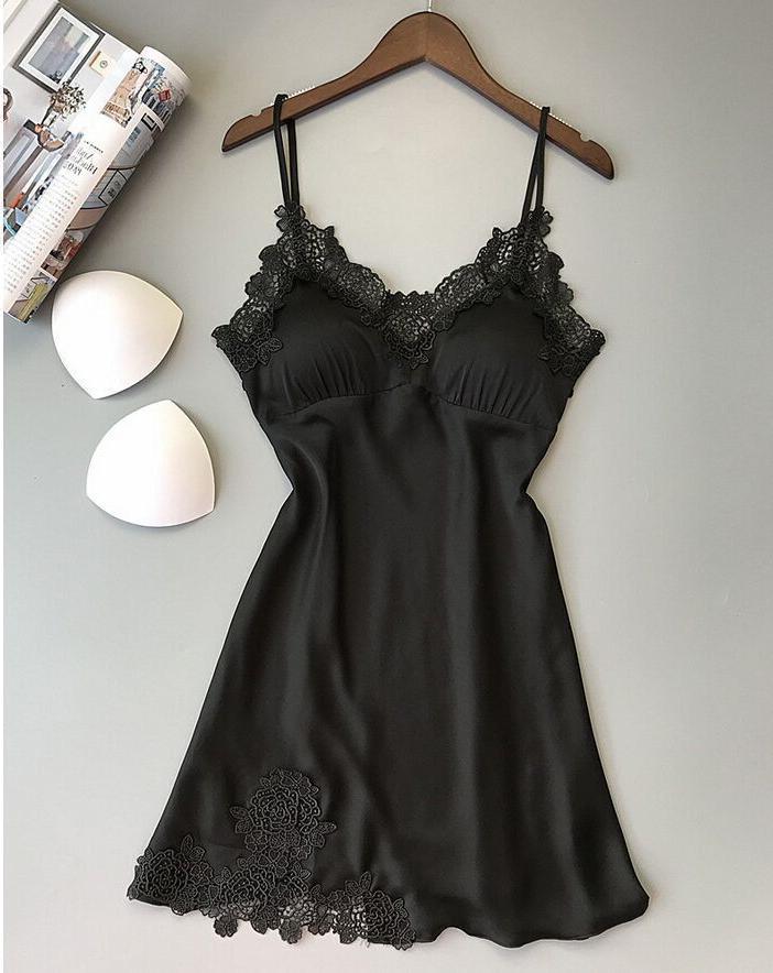 Ardessa - Elegantes Nachthemd aus Spitze