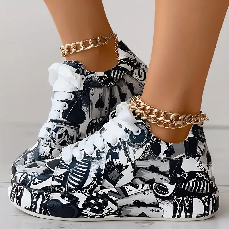 Damen-Sneaker mit Graffiti-Print und Schichtdesign
