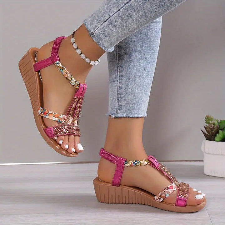 Boho Chic Geflochtene Keilsandalen