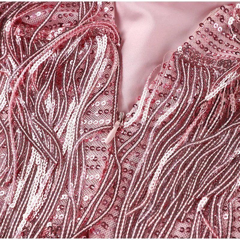 "Elyssie Elegantes Abend- und Cocktailkleid" can be rewritten as "Elyssie Elegante Abend- und Cocktailrobe".