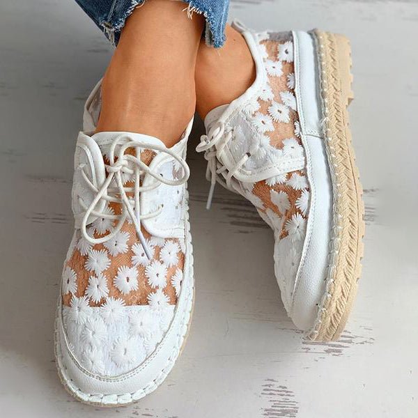 Embroidered Liz Sport Sneakers