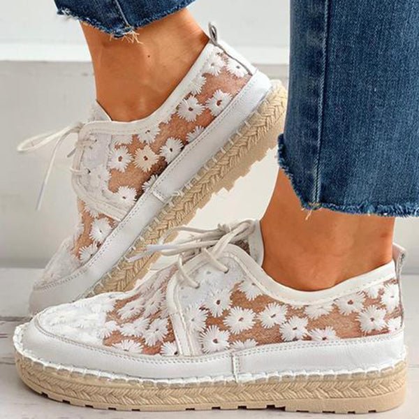 Embroidered Liz Sport Sneakers